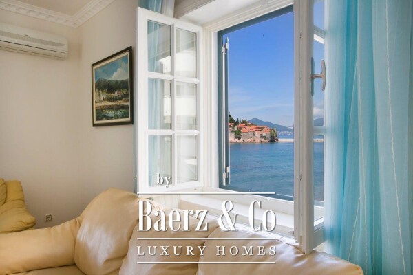photo 5 Apartment on the Sveti Stefan Beach
