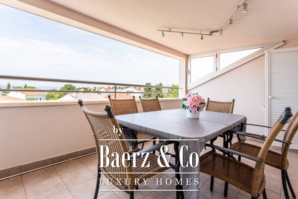 photo 24 Novalja, house with 10 apartments near the center with a sea view