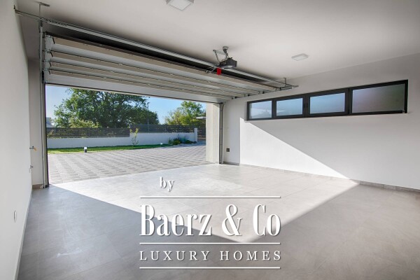 photo 55 Šibenik, luxury villa with swimming pool and basketball court