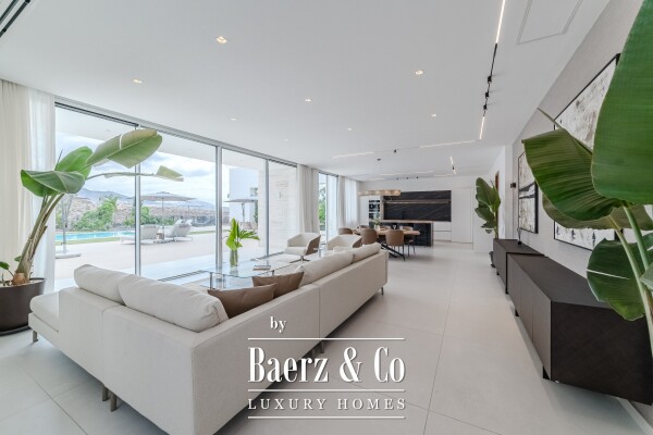 photo 4 Exquisite Newly Built Villa Tenerife south