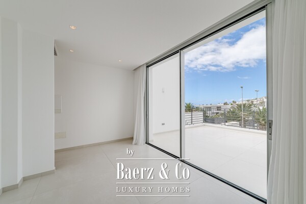 photo 37 Exquisite Newly Built Villa Tenerife south