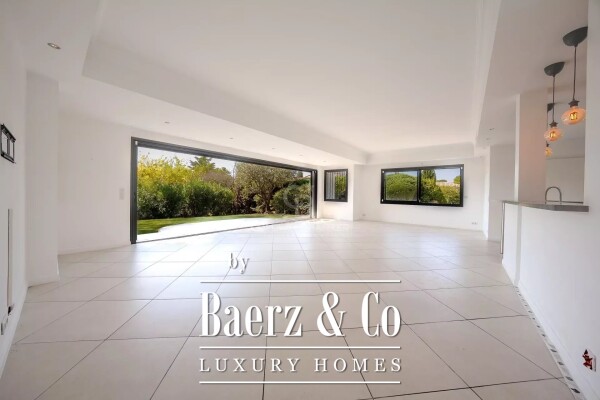 photo 3 Villa located in Mougins