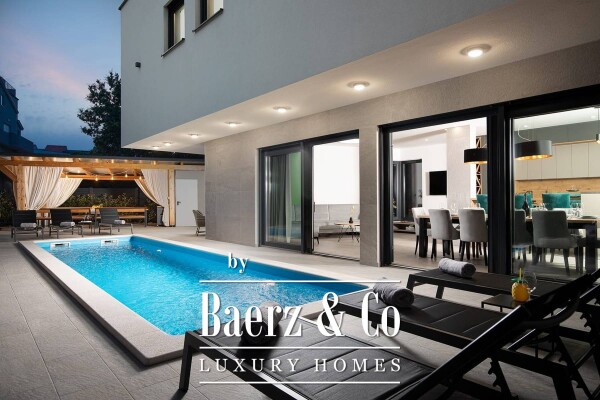 photo 2 Istria, Medulin - luxury villa with wellness and swimming pool, 300 m²