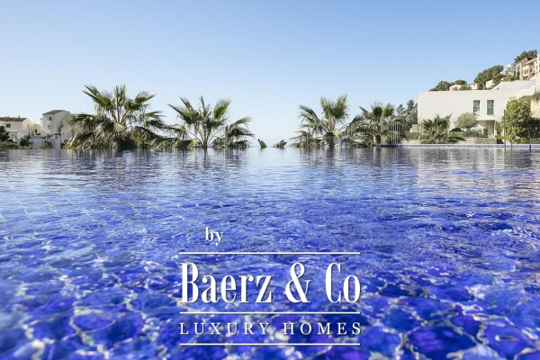 photo 21 Modern villa with privacy overlooking the Mediterranean