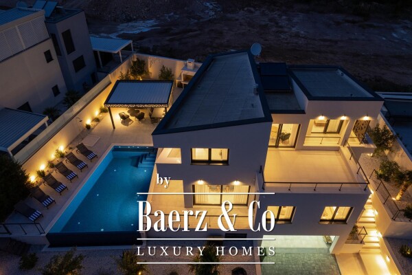 photo 3 Split-Podstrana, luxury villa with swimming pool, garage and panoramic sea view