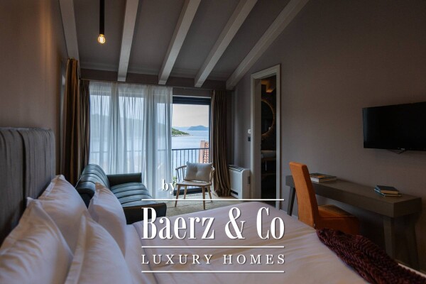 photo 23 Slano, a villa with a pool in an extraordinary location