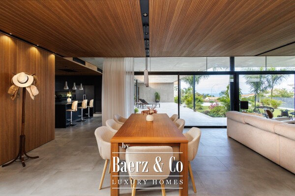 photo 9 Brutalist-style villa in Costa Adeje