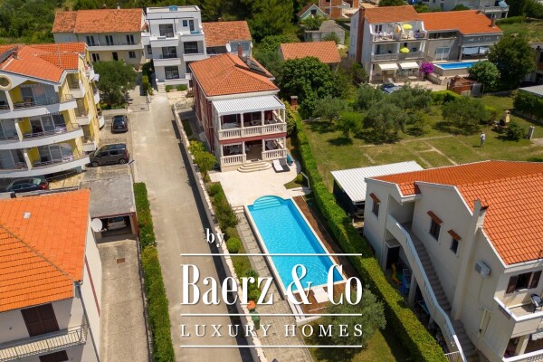 photo 1 Zadar, Sukošan, beautiful villa with pool and sea view