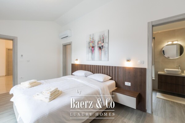 photo 16 Istria, Svetvinčenat - modern detached house 155 m² with heated pool 32 m²