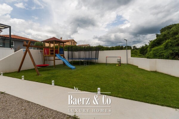 photo 34 Istria, Svetvinčenat - modern detached house 155 m² with heated pool 32 m²