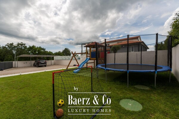 photo 35 Istria, Svetvinčenat - modern detached house 155 m² with heated pool 32 m²