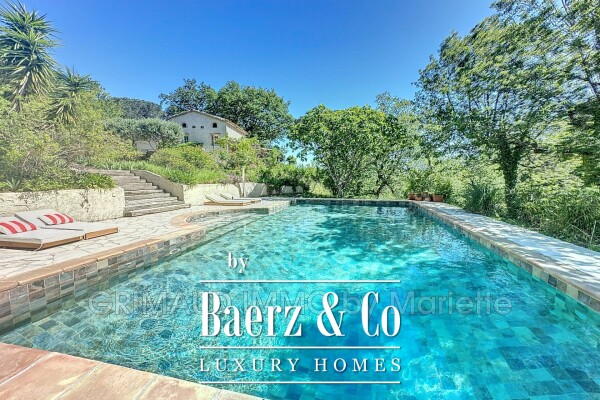 photo 1 Exceptional natural setting – House with pool on 9,057 m², 3