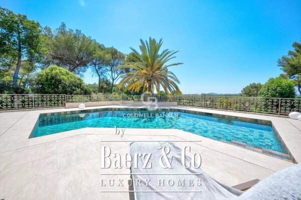 photo 18 Super property in a closed domain, sea view