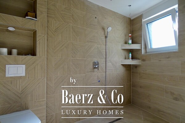 photo 8 Rijeka, Kostrena, Paveki Villa with 2 apartments, 279 m²