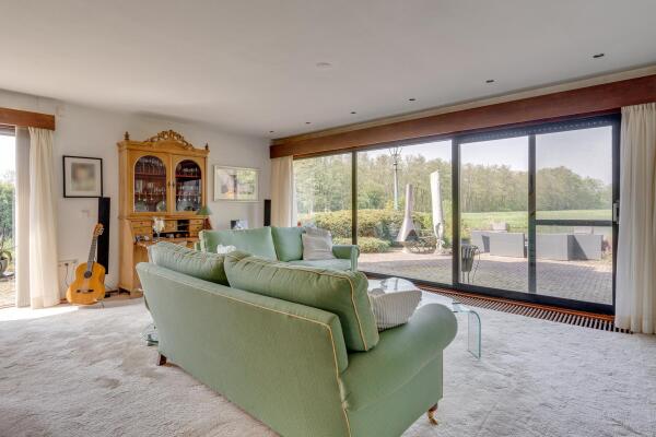 photo 9 Oud-Loosdrechtsedijk 114 b