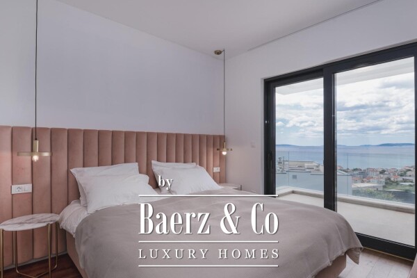 photo 9 Podstrana, luxury villa with a roof terrace and a wonderful view