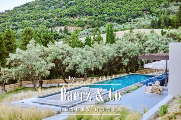 photo 5 1235567 - Villa For sale, Lefkada, 233 sq.m., €1.650.000