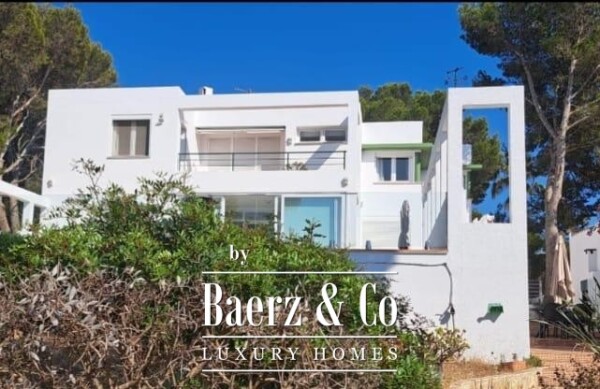 photo 5 Exclusive Mediterranean Villa with Sea Views in Badia Blava, Mallorca