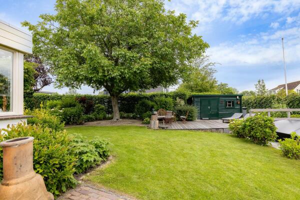 photo 45 Oud-Loosdrechtsedijk 101