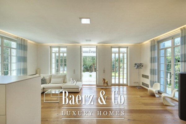 photo 11 Zadar, Diklo, modern and elegant villa, first row by the sea