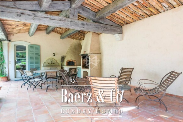 photo 5 Provençal villa in bastide style