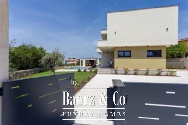 photo 11 Istria, Smoljanci - quality and modern detached house, 208 m², heated swimming pool 40 m²