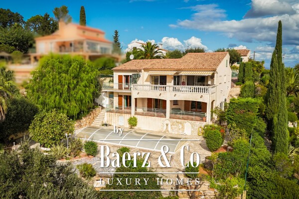 photo 3 Exceptional Villa with Panoramic Sea Views – Saint-Aygulf close to ST TROPEZ