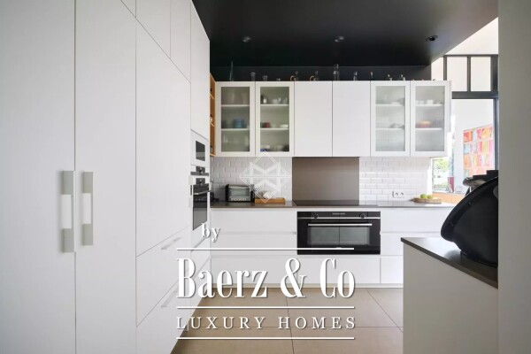 photo 8 Sea view within walking distance of the village of Saint-Tropez