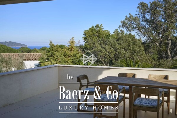 photo 3 Within the Pampelonne domain, close to the sea and its beachfront restaurants.