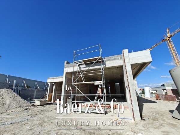 photo 5 Rua do Mastro 6-48