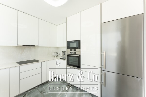 photo 5 Elegant bungalow in prestigious area.