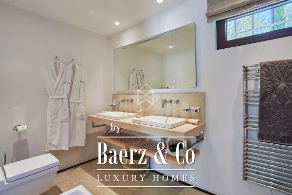 photo 8 Property in a waterfront area