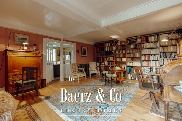 photo 11 Magnificent Manor House with winery