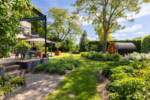 photo 65 Rijndijk 28