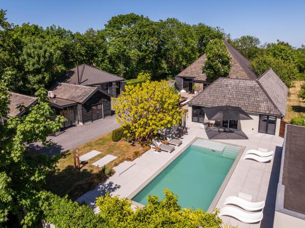 photo 1 Kerkedijk 142