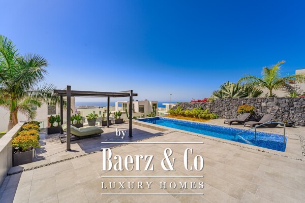 photo 4 Elegant Independent Villa with Panoramic Sea Views in Caldera del Rey