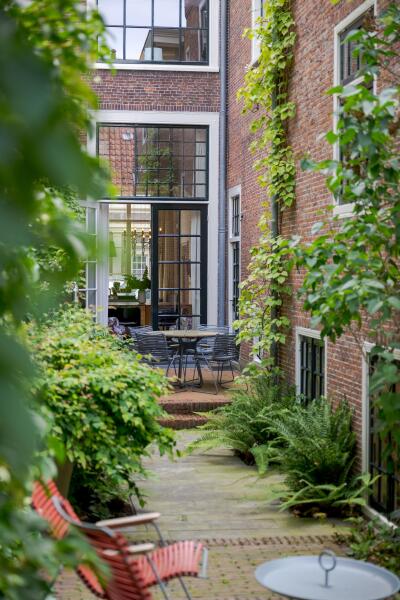 photo 57 Rapenburg 45