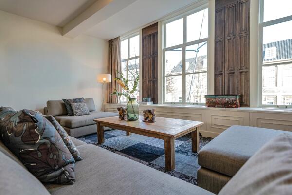 photo 54 Rapenburg 45