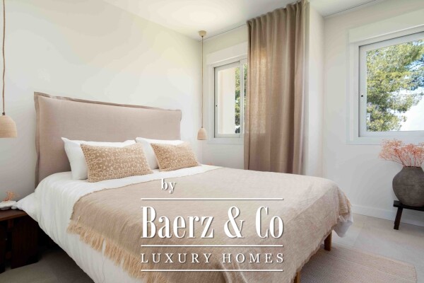 photo 11 Triplex Penthouse with sea views