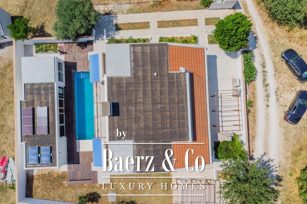 photo 8 Istria, Poreč, unique designer villa with additional apartment, wellness and heated pool