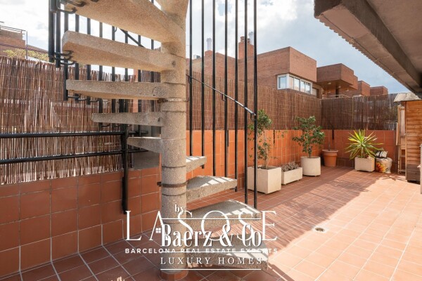 photo 25 Barcelona, Les Tres Torres