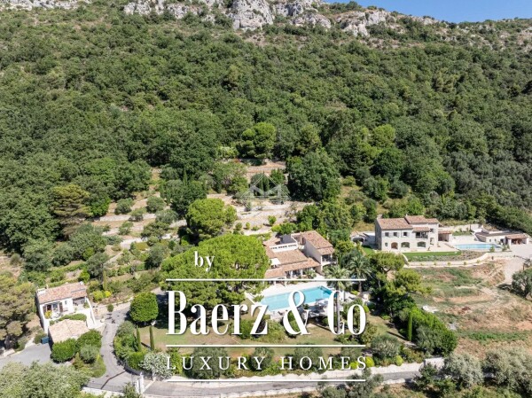 photo 1 VENCE – EXCEPTIONAL ESTATE WITH PANORAMIC VIEWS