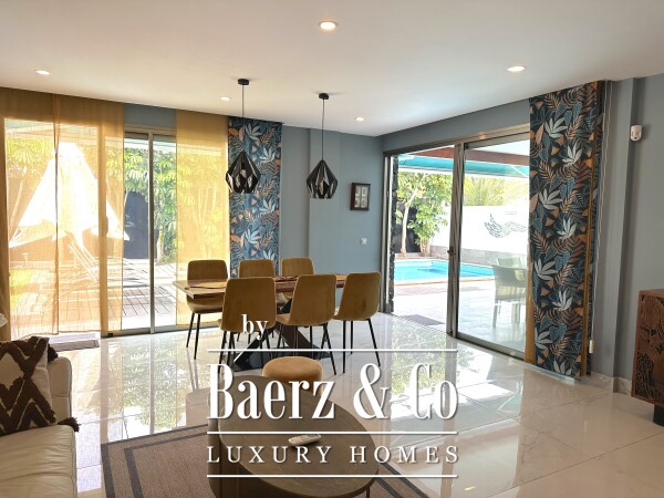 photo 4 Modern villa in central Los Cristianos