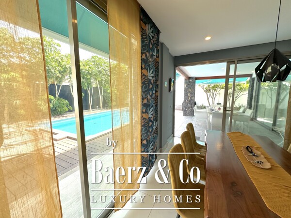 photo 9 Modern villa in central Los Cristianos