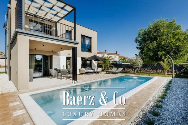 photo 1 Istria, Tar, newly built modern villa with swimming pool in the center of Tar, near Poreč