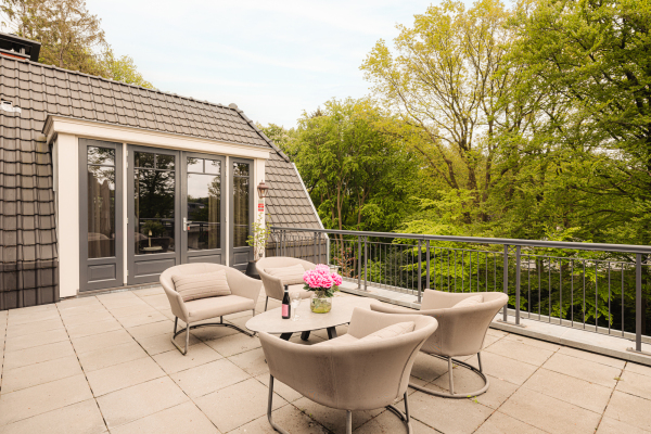 photo 6 Rijksweg-West 10 h