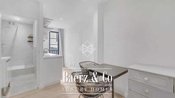 photo 7 Close to the port of Saint-Tropez