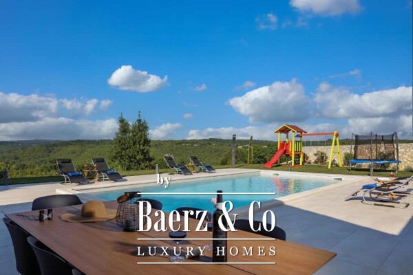 photo 6 Istria, Labin, luxury villa with swimming pool and open view of Učka Nature Park