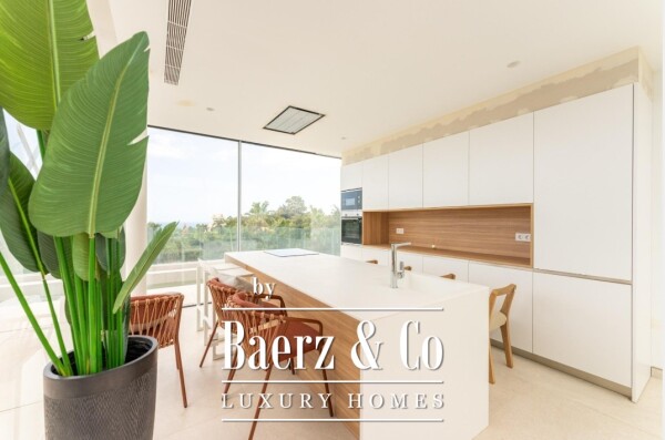 photo 6 New built villa with private pool in Costa Adeje