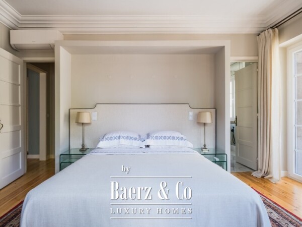 photo 37 Lapa | Exclusive 2 Bedroom Apartment with 2 Suites and 3 Living Rooms